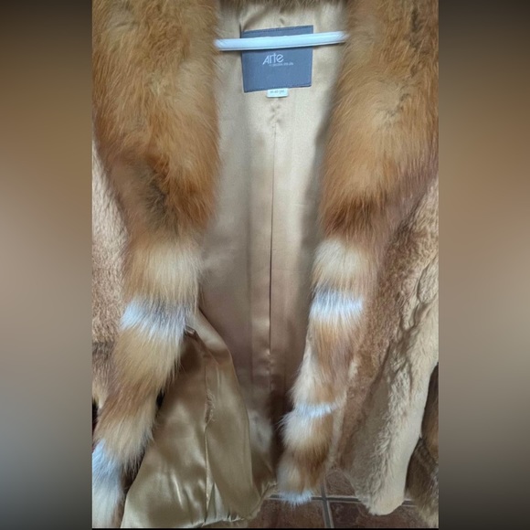 Arte 100% Genuine Real Fox Fur Coat from Korea - Picture 3 of 6